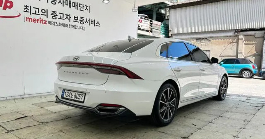 Hyundai Grandeur 