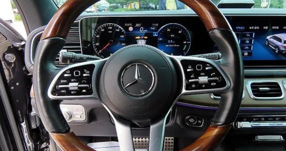 Mercedes-Benz Gls-Class 