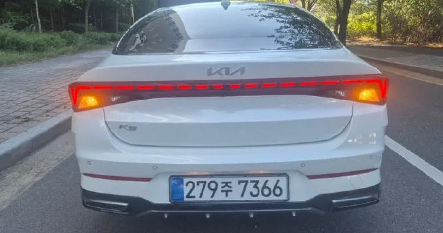 Kia K5 