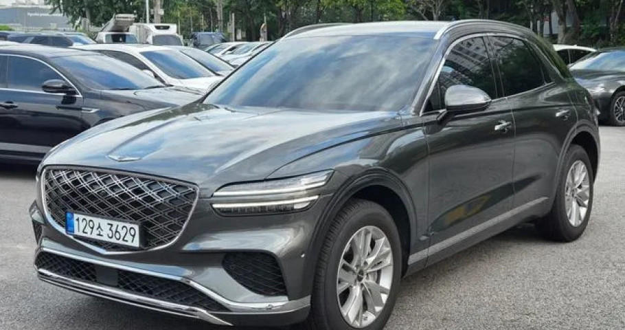 Genesis Gv70 
