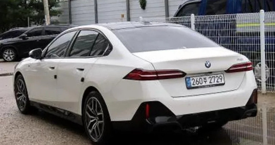 Bmw 5-Series 