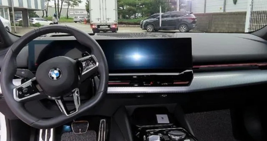 Bmw 5-Series 