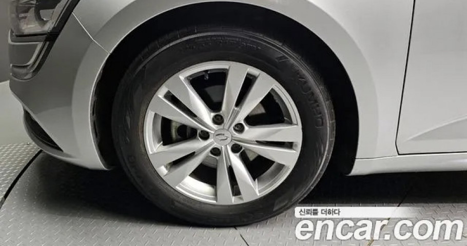 Renault-KoreaSamsung SM6 