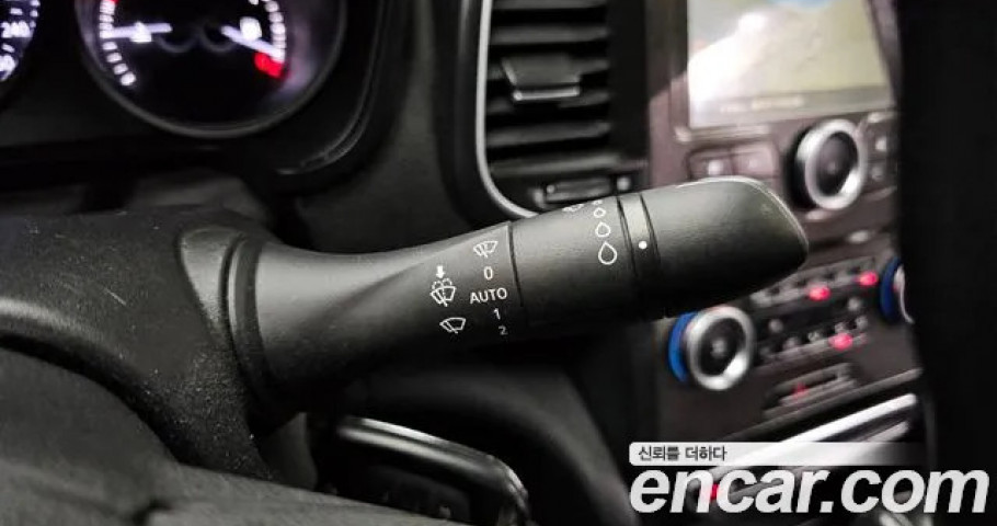 Renault-KoreaSamsung SM6 