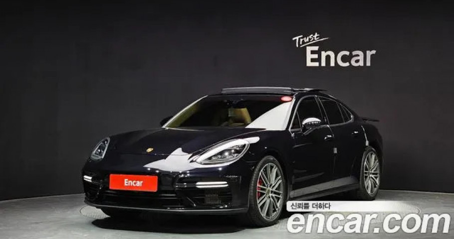 Porsche Panamera 