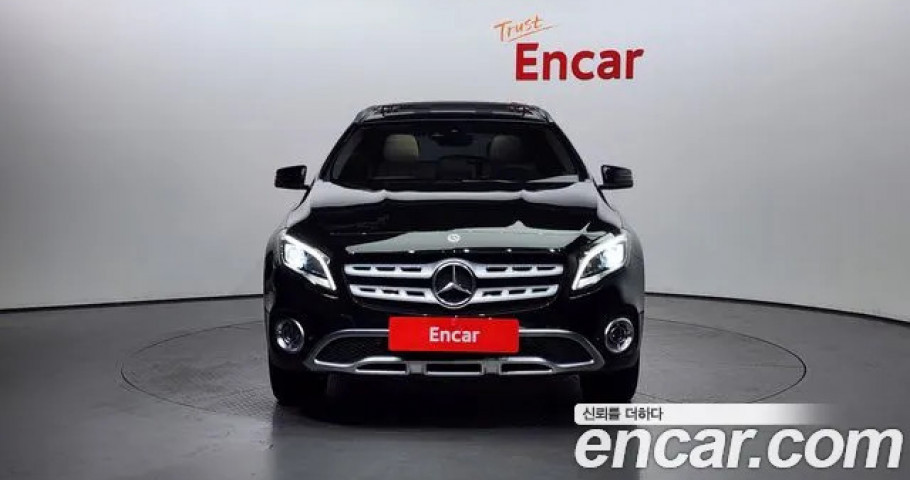Mercedes-Benz Gla-Class 