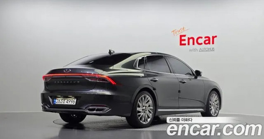 Hyundai Grandeur 