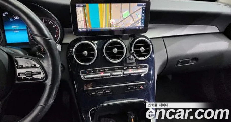 Mercedes-Benz C-Class 