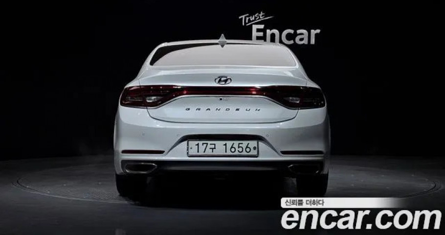 Hyundai Grandeur 
