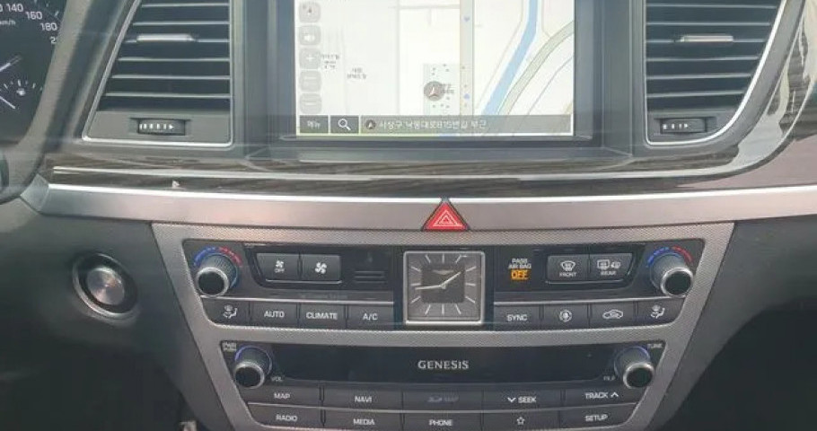 Genesis G80 