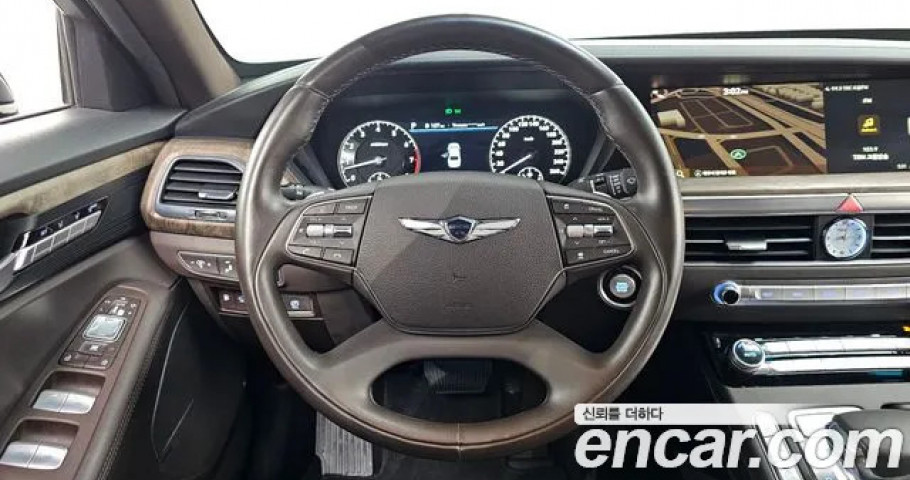 Genesis G90 