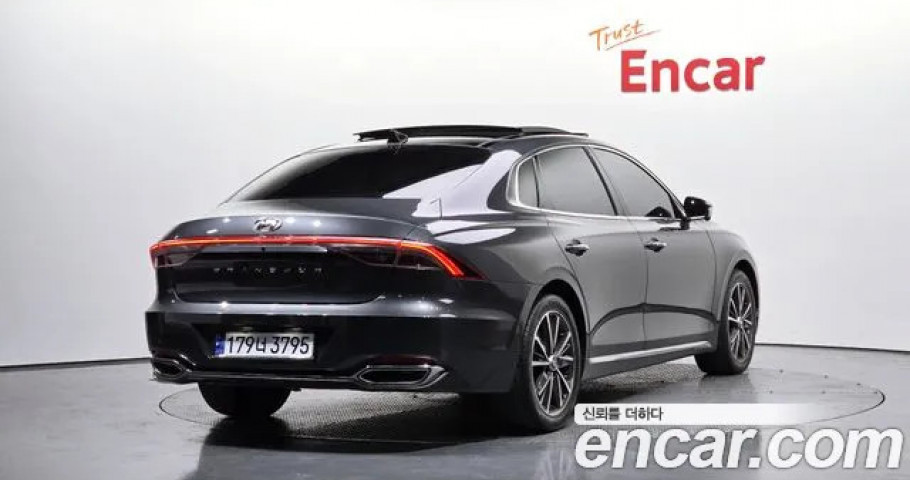 Hyundai Grandeur 