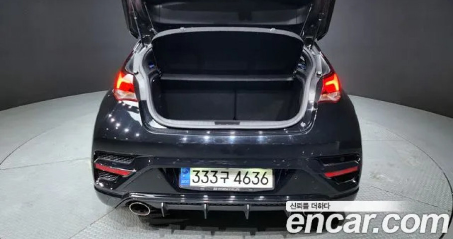Hyundai Veloster 