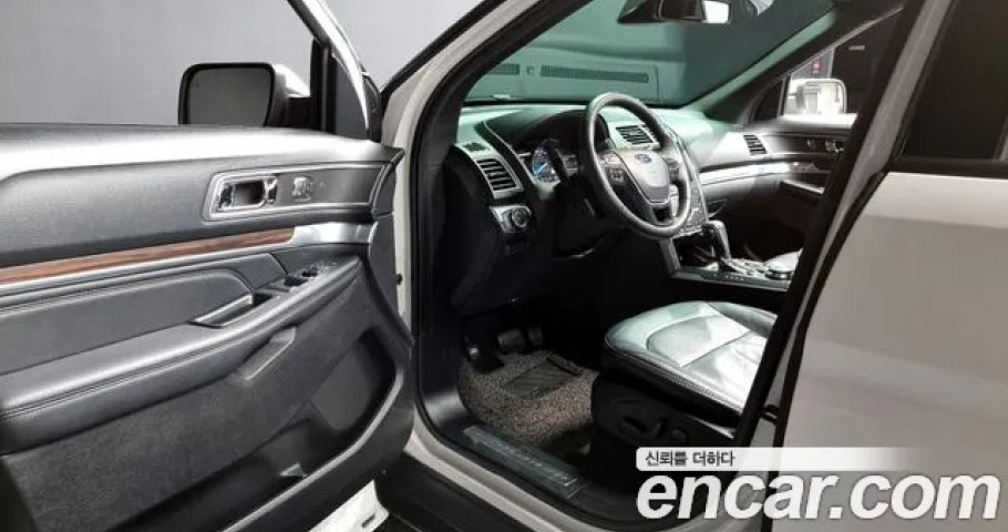 Ford Explorer 