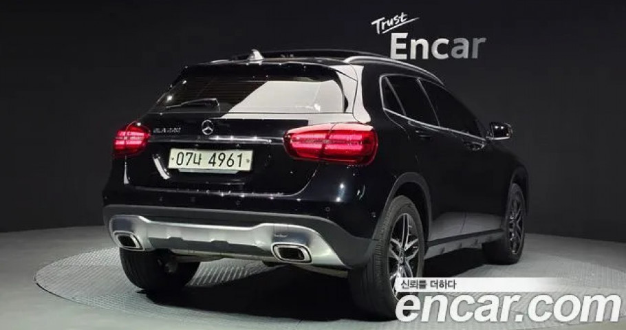 Mercedes-Benz Gla-Class 