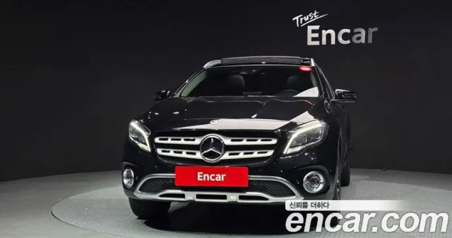 Mercedes-Benz Gla-Class 