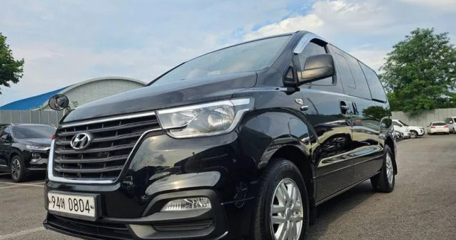 Hyundai Starex 