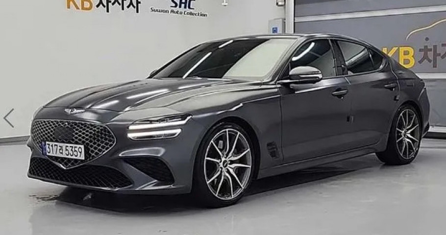 Genesis G70 