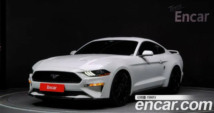 Ford Mustang 