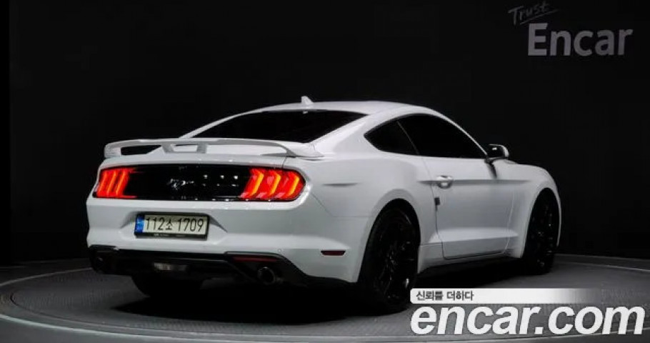 Ford Mustang 