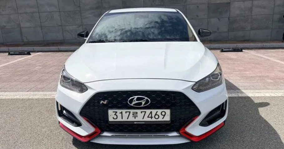 Hyundai Veloster 