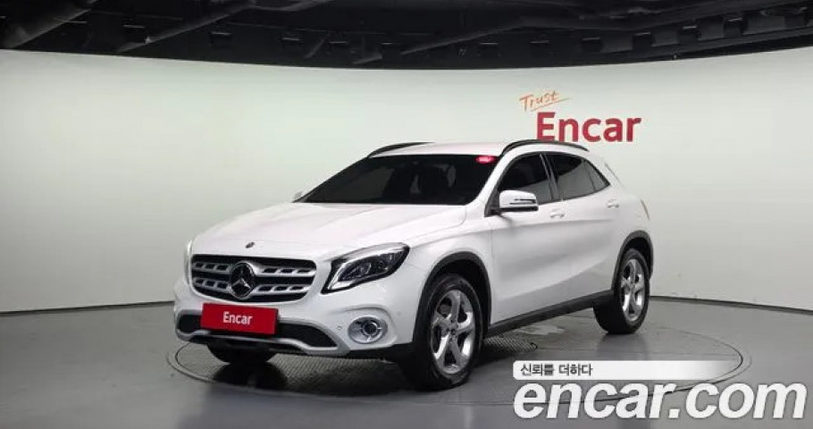 Mercedes-Benz Gla-Class 