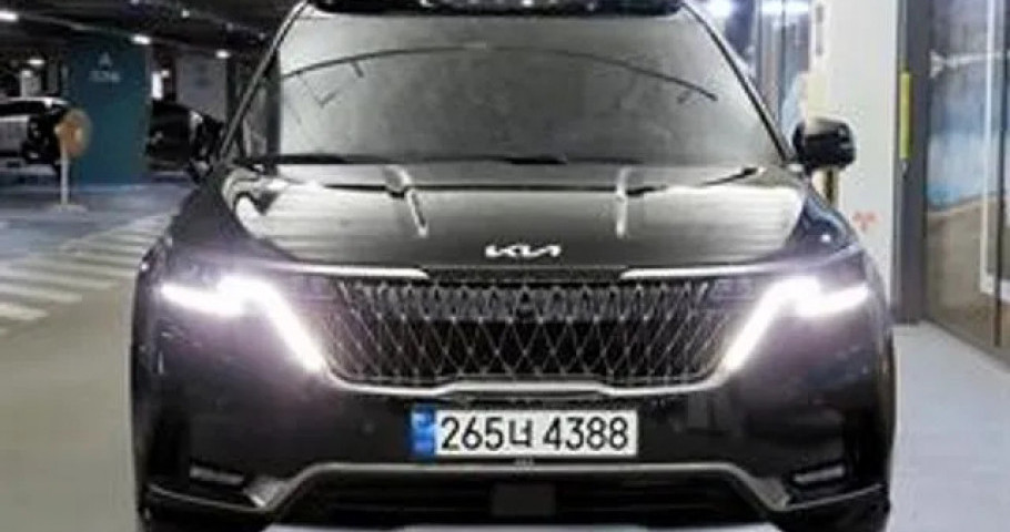 Kia Carnival 