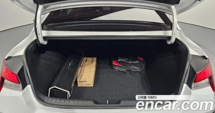 Hyundai Avante 