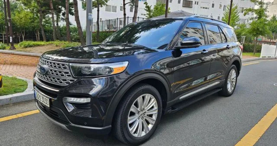 Ford Explorer 