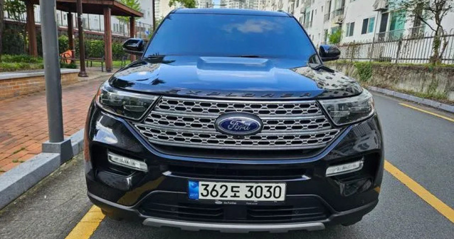 Ford Explorer 
