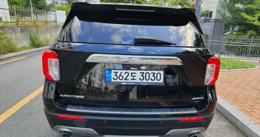Ford Explorer 