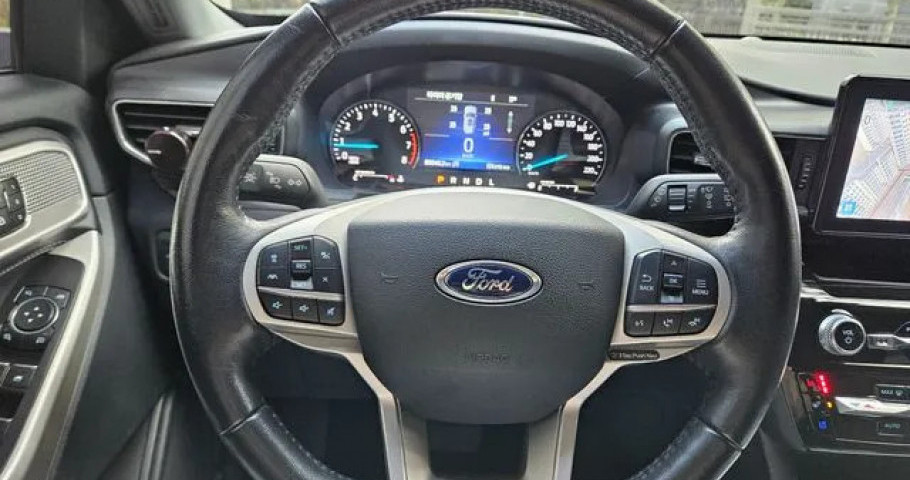 Ford Explorer 