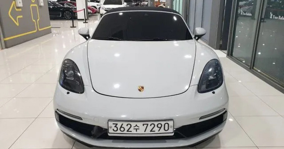 Porsche 718 