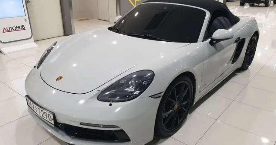 Porsche 718 