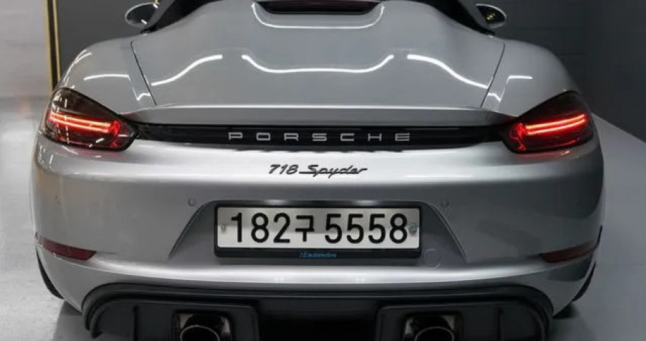 Porsche 718 