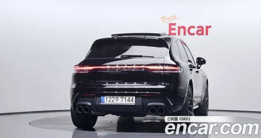 Porsche Macan 