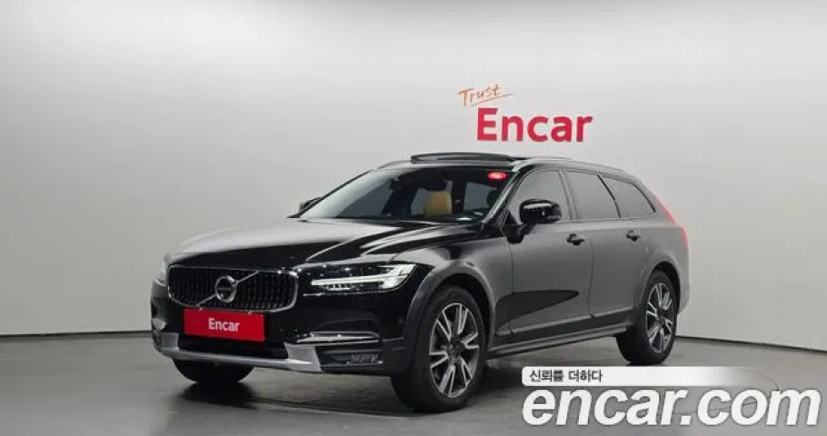 Volvo V90 
