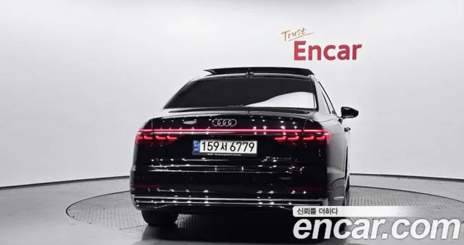 Audi A8 