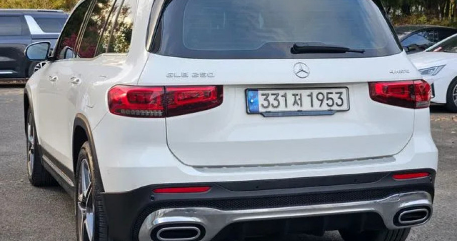 Mercedes-Benz Glb-Class 