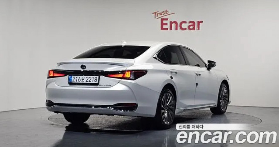 Lexus Es 