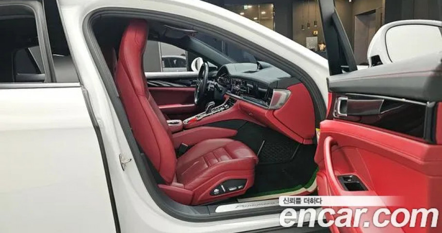 Porsche Panamera 