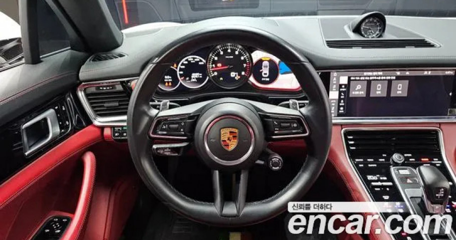 Porsche Panamera 