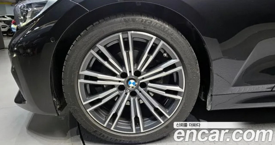 Bmw 3-Series 