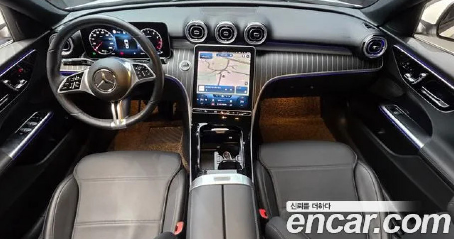 Mercedes-Benz C-Class 