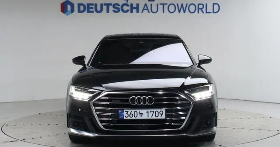 Audi A8 
