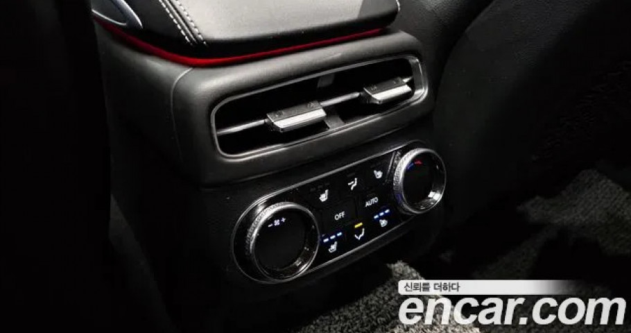 Genesis Gv70 
