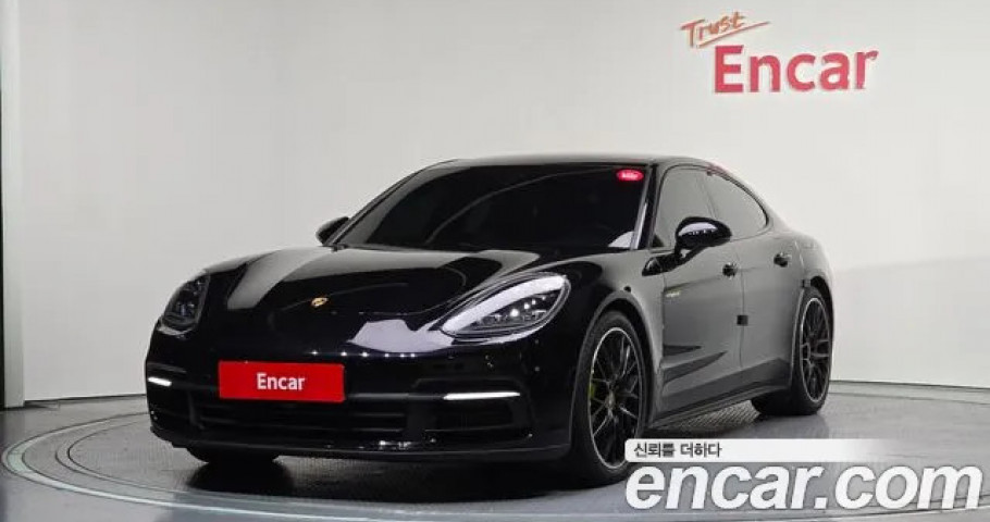 Porsche Panamera 