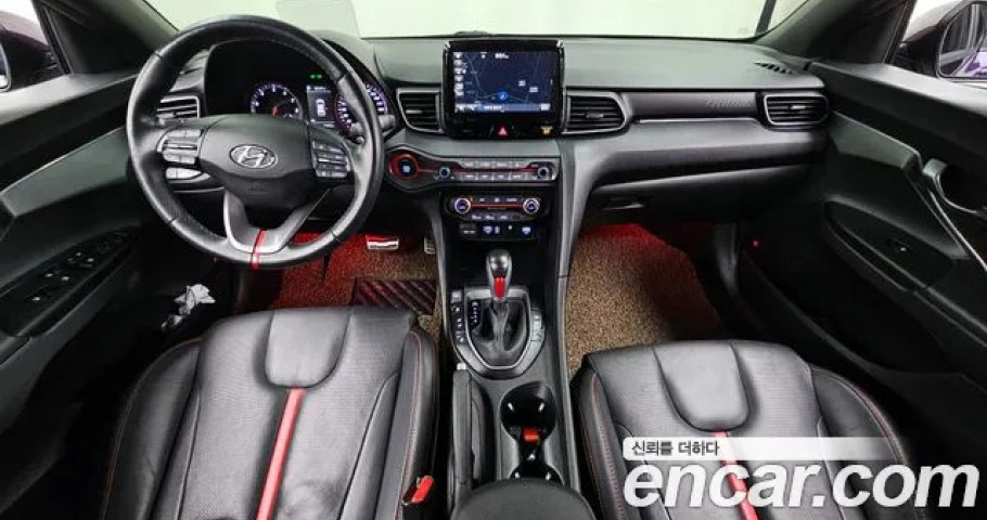Hyundai Veloster 