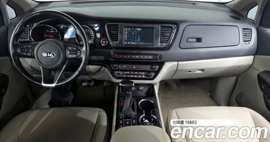 Kia Carnival 