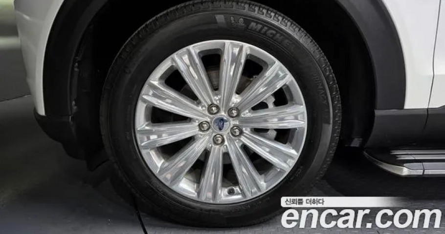 Ford Explorer 